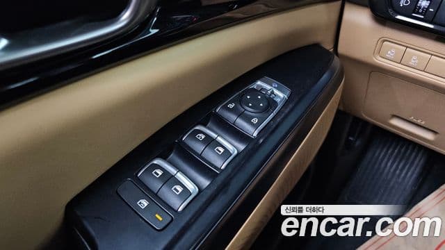 Kia Carnival 2021 — Şəkil 12/20
