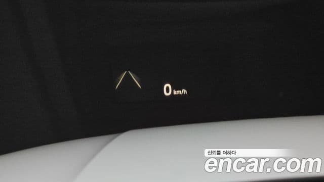 Land Rover Discovery 5 2022 — Şəkil 18/20