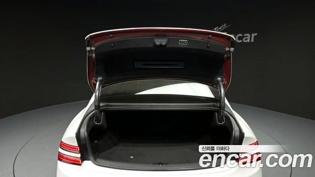 Genesis Electrified G80 2023 — Şəkil 20/20