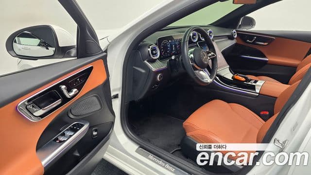Mercedes-Benz C-Class 2023 — ფოტო 11/20