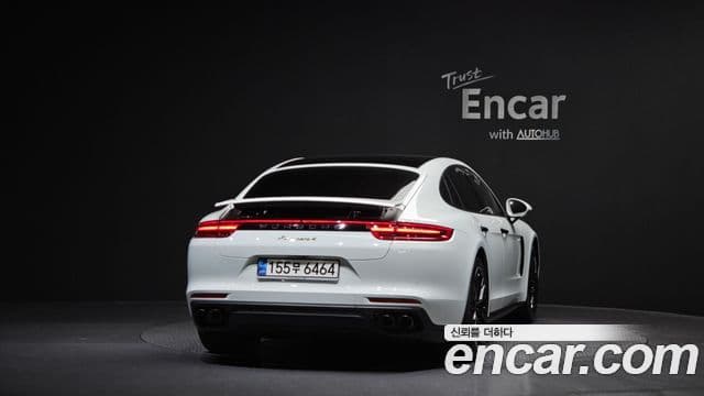 Porsche Panamera 2018 — Şəkil 4/20