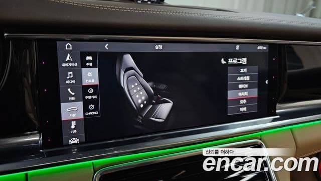 Porsche Panamera 2018 — Şəkil 16/20