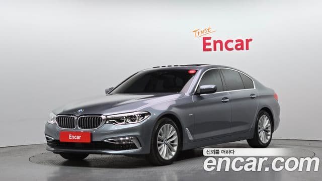 BMW 5 Series 2018 — Фото 1/20