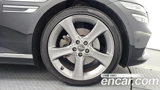 Genesis G80 2021 — ფოტო 14/20