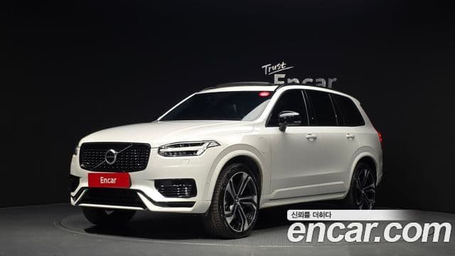 Volvo XC90 2020 — ფოტო 20/20