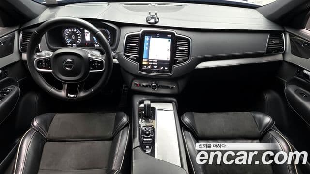 Volvo XC90 2020 — ფოტო 9/20