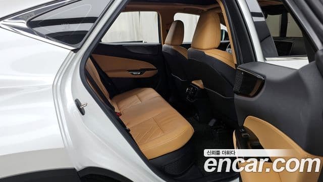 Lexus NX350h 2024 — ფოტო 11/20