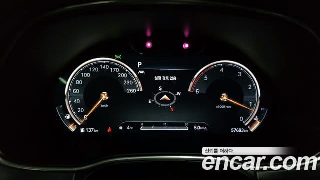Genesis GV80 2020 — ფოტო 7/20