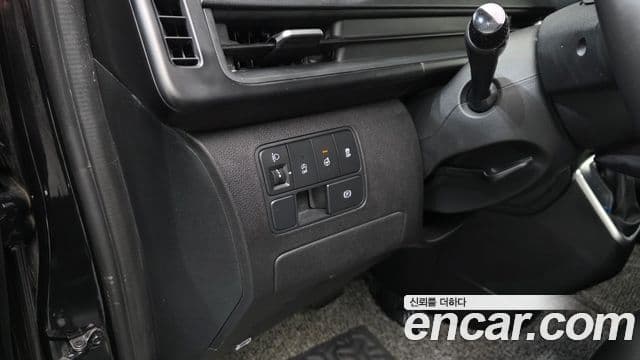 Hyundai Staria 2021 — Şəkil 15/20