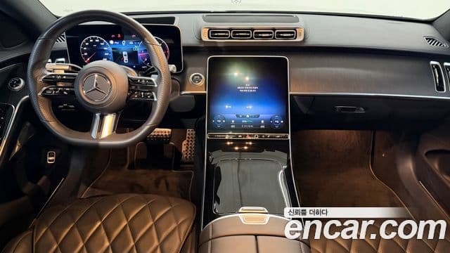 Mercedes-Benz S-Class 2022 — Photo 9/20