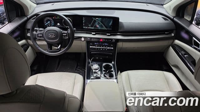 Kia Carnival 2020 — ფოტო 7/20