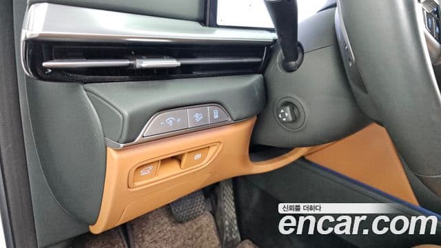 Genesis GV80 2024 — ფოტო 19/20