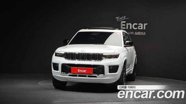 Jeep Grand Cherokee 2022 — ფოტო 3/20