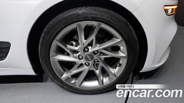 Genesis G70 2021 — Şəkil 5/20