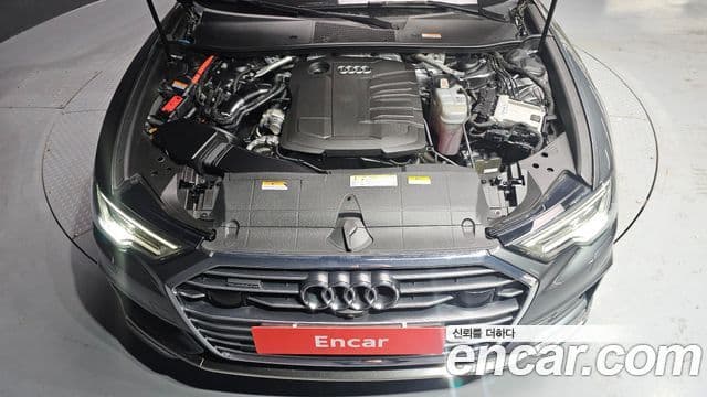Audi A6 2020 — ფოტო 16/20