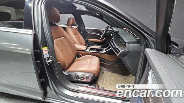 Audi A6 2020 — ფოტო 12/20