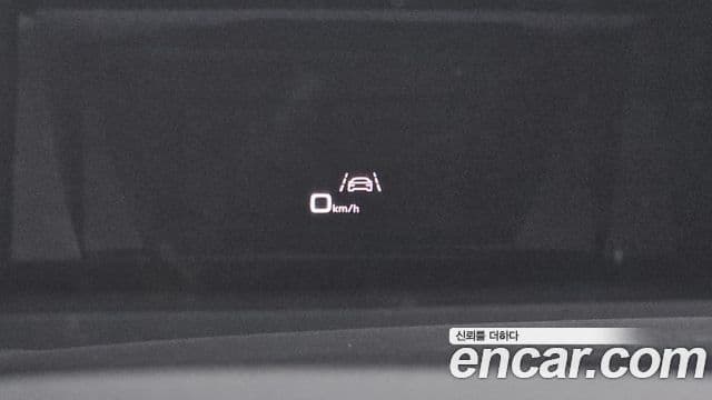 Audi A6 2020 — ფოტო 13/20