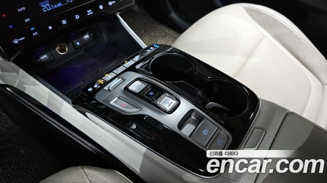 Hyundai The New Tucson 2021 — Фото 9/20
