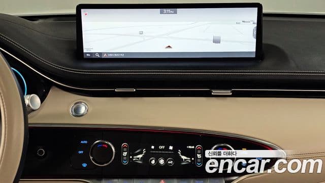 Genesis GV70 2022 — ფოტო 14/20