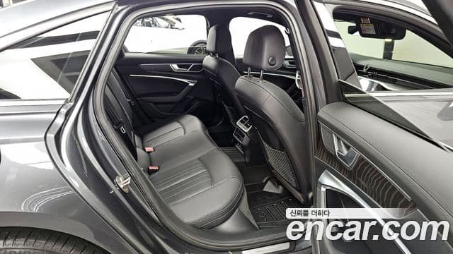 Audi A6 2022 — Photo 6/20