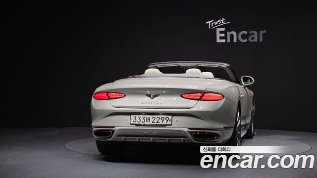 Bentley Continental GT 2025 — Şəkil 4/20