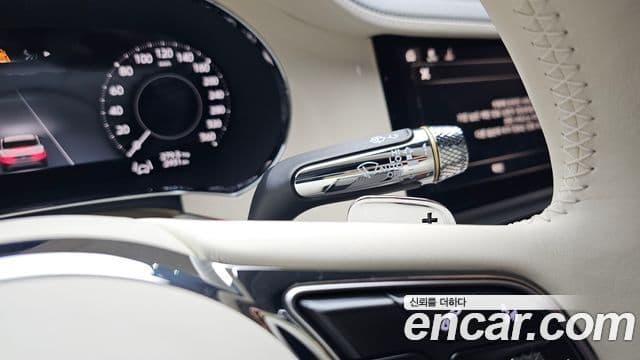 Bentley Continental GT 2025 — Şəkil 16/20