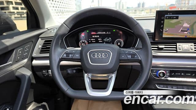 Audi Q5 2022 — Photo 20/20