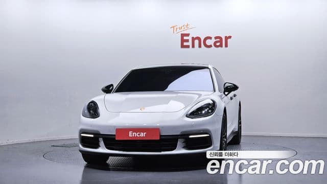 Porsche Panamera 2018 — Şəkil 10/20