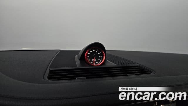 Porsche Panamera 2018 — Şəkil 7/20