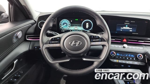 Hyundai Avante 2020 — ფოტო 13/20