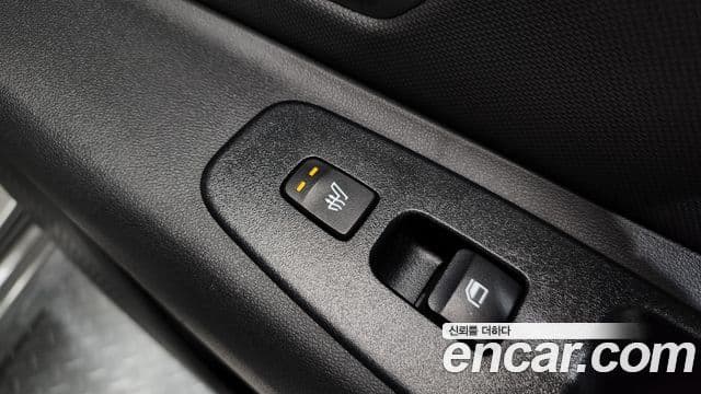 Hyundai Avante 2020 — ფოტო 19/20