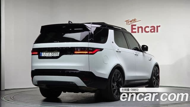 Land Rover Discovery 5 2023 — Şəkil 2/20