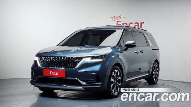Kia Carnival 2020 — Фото 1/20