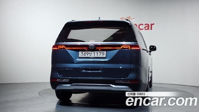Kia Carnival 2020 — Фото 4/20