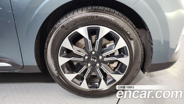 Kia Carnival 2020 — Фото 5/20
