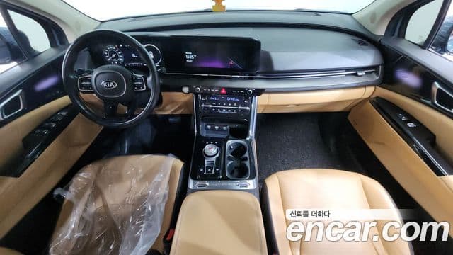 Kia Carnival 2020 — Фото 7/20