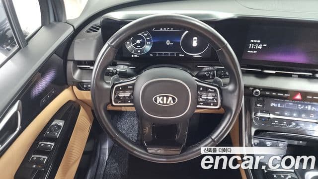 Kia Carnival 2020 — Фото 13/20