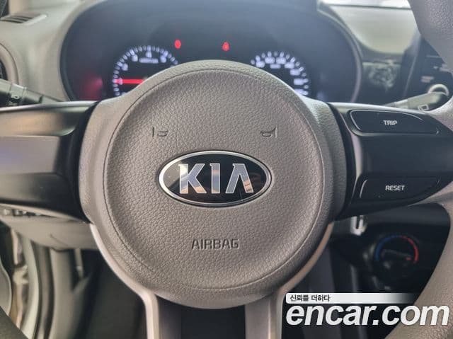 Kia All New Morning 2018 — Şəkil 13/15
