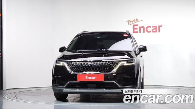 Kia Carnival 2023 — Şəkil 3/20