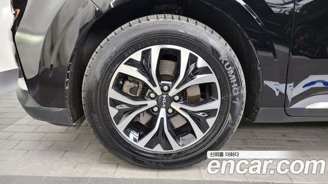 Kia Carnival 2023 — Şəkil 5/20