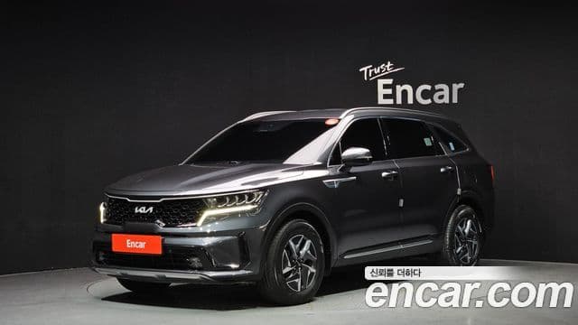 Kia Sorento 2022 — Фото 1/20