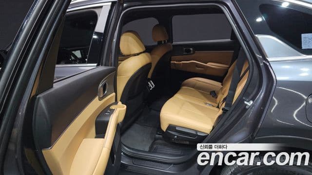 Kia Sorento 2022 — Фото 12/20