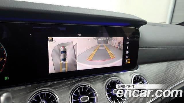 Mercedes-Benz CLS-Class 2021 — Photo 6/20