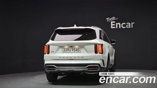 Kia Sorento 2021 — Фото 3/20