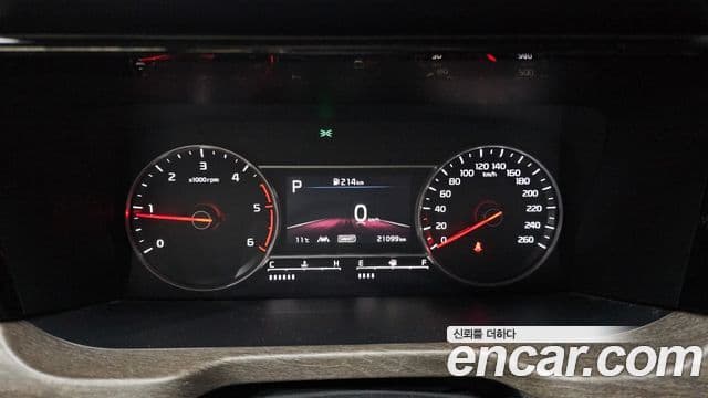 Kia Sorento 2021 — Фото 6/20