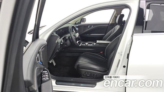 Kia K8 2025 — Şəkil 10/20