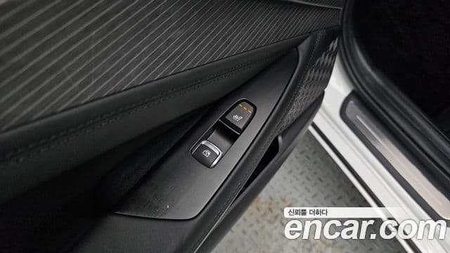Kia K8 2025 — Şəkil 19/20