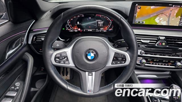 BMW 5 Series 2022 — Şəkil 13/20