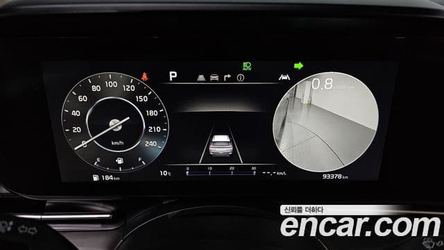 Kia Carnival 2021 — ფოტო 7/20