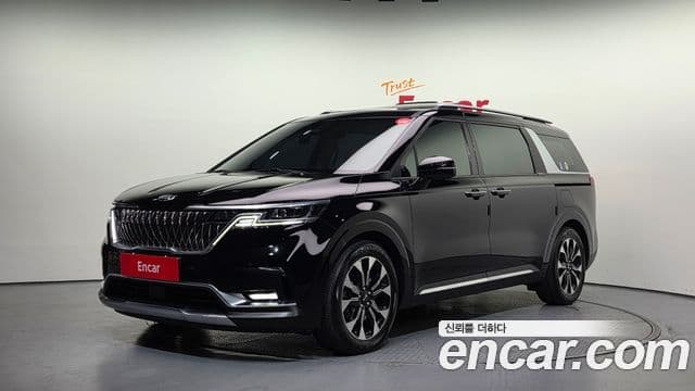 Kia Carnival 2021 — ფოტო 1/20